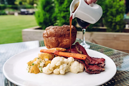 Wivenhoe roast dinner